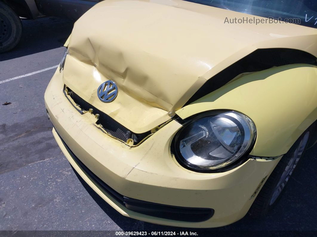 2014 Volkswagen Beetle 1.8t Yellow vin: 3VW517AT5EM823349