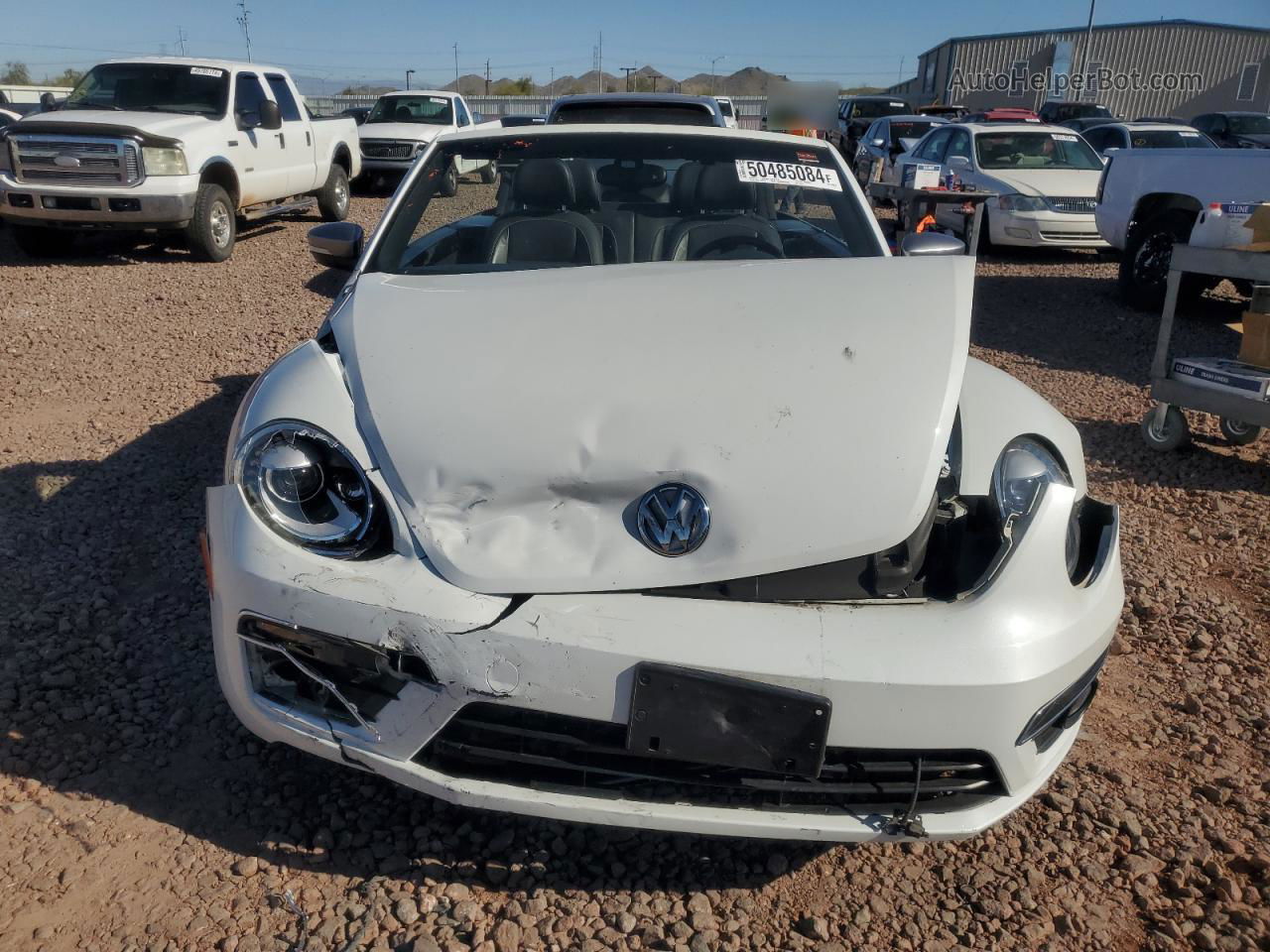 2014 Volkswagen Beetle  White vin: 3VW517AT8EM818114