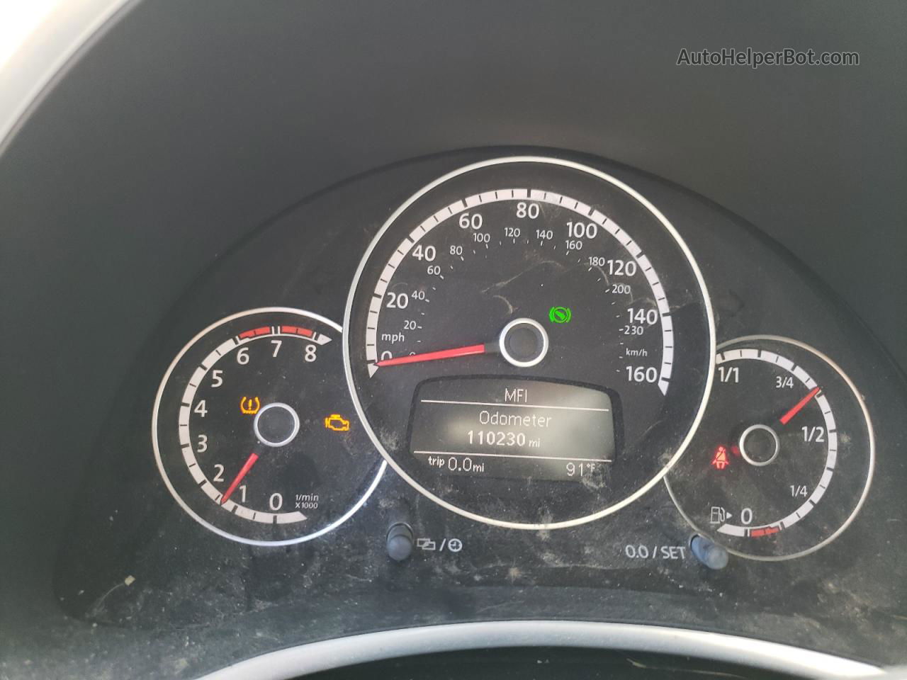 2014 Volkswagen Beetle  Серебряный vin: 3VW517AT9EM809633