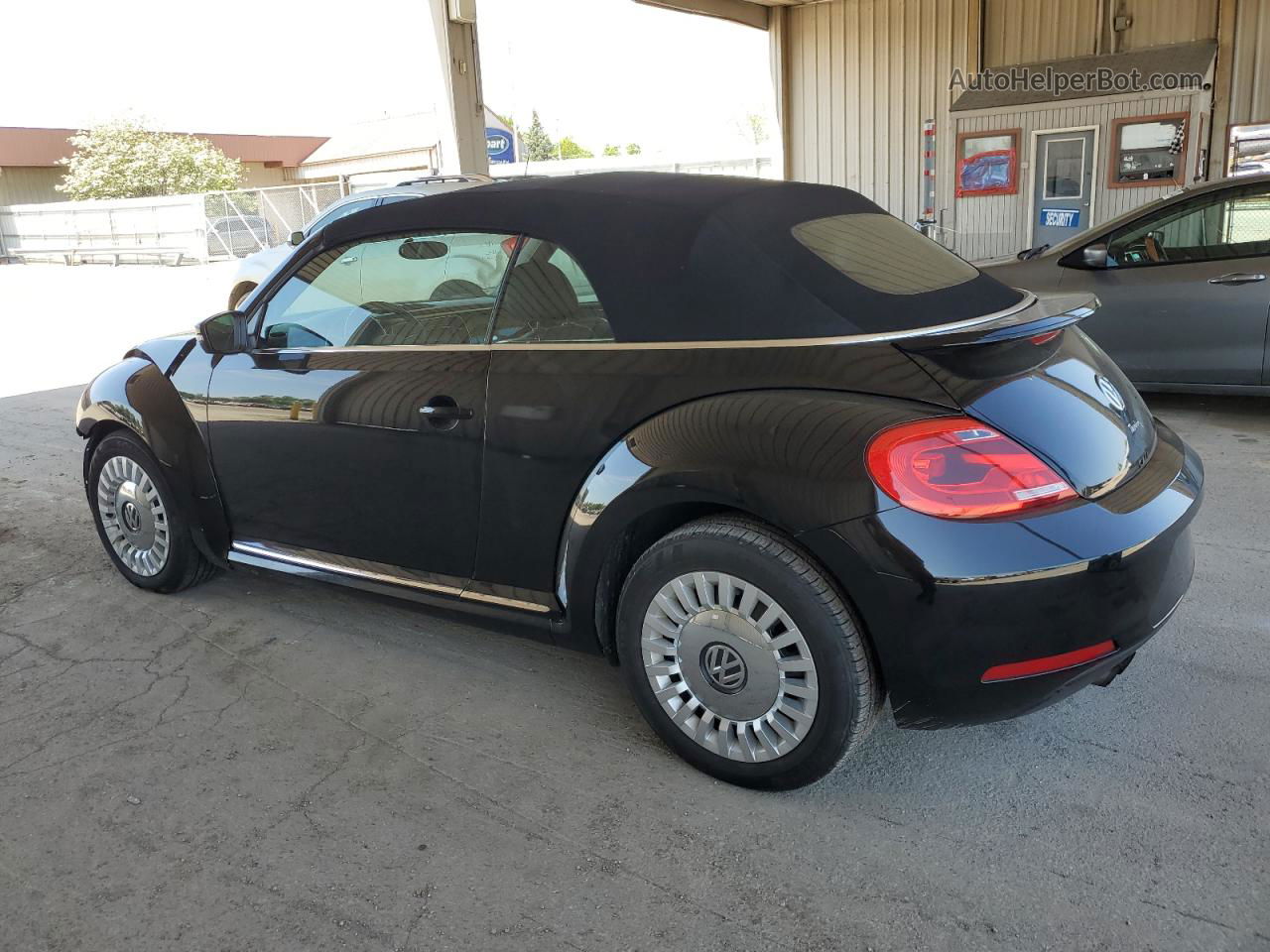 2014 Volkswagen Beetle  Black vin: 3VW517ATXEM813268