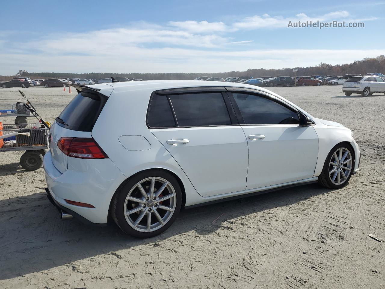 2018 Volkswagen Gti S White vin: 3VW547AU1JM278843