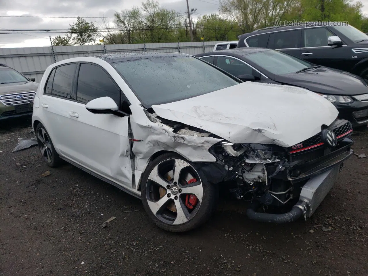 2015 Volkswagen Gti  White vin: 3VW547AU8FM073589