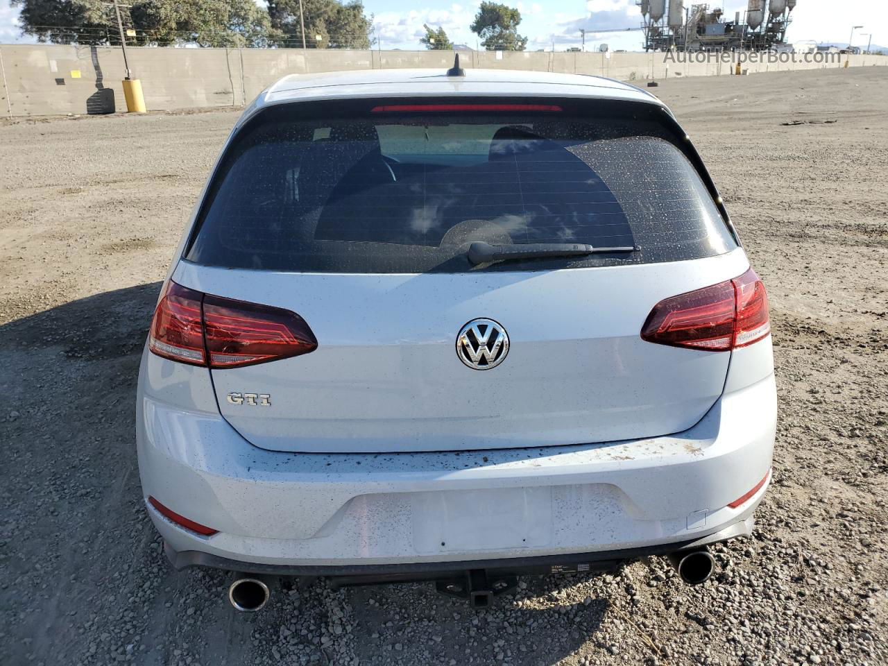 2018 Volkswagen Gti S White vin: 3VW547AU9JM289525