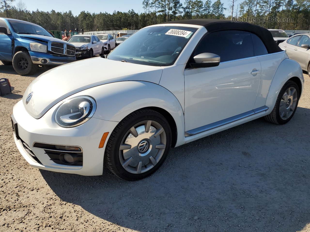 2014 Volkswagen Beetle  White vin: 3VW5L7AT0EM818442