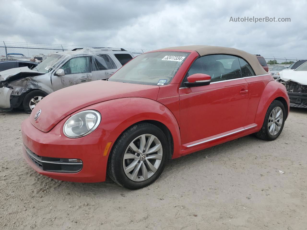 2014 Volkswagen Beetle  Red vin: 3VW5L7AT3EM822470