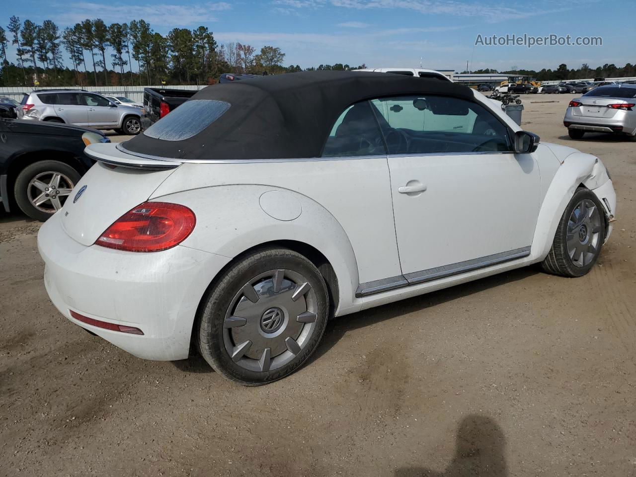 2014 Volkswagen Beetle  White vin: 3VW5L7ATXEM816665