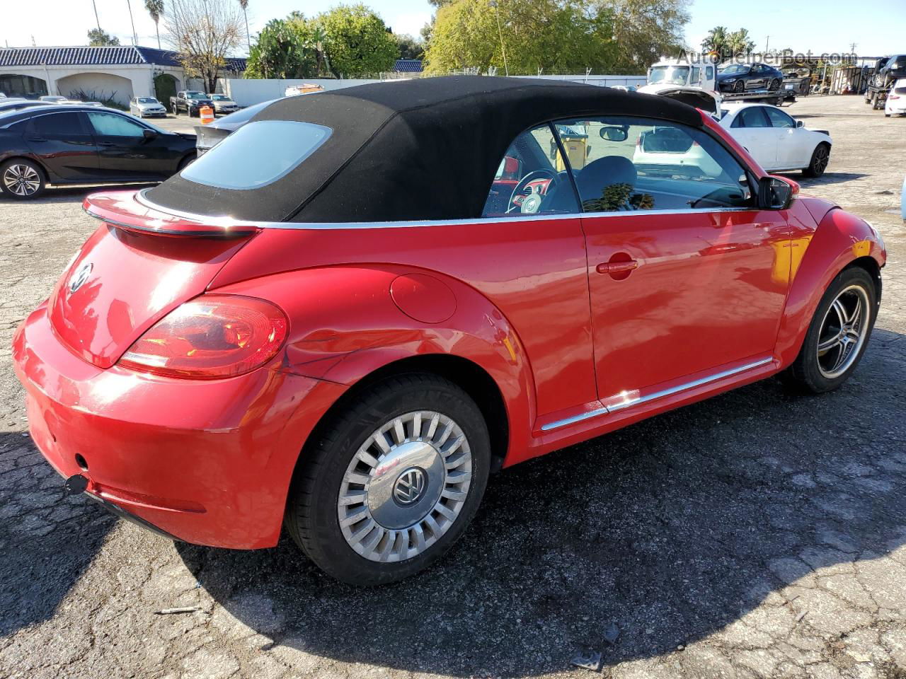 2014 Volkswagen Beetle  Red vin: 3VW5P7AT0EM804738