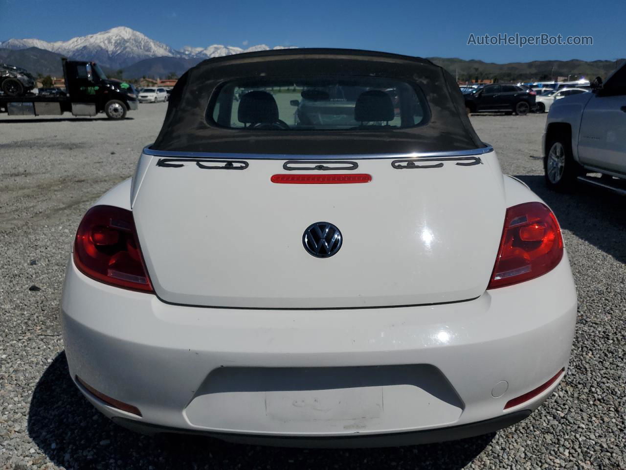 2014 Volkswagen Beetle  White vin: 3VW5P7AT7EM804929