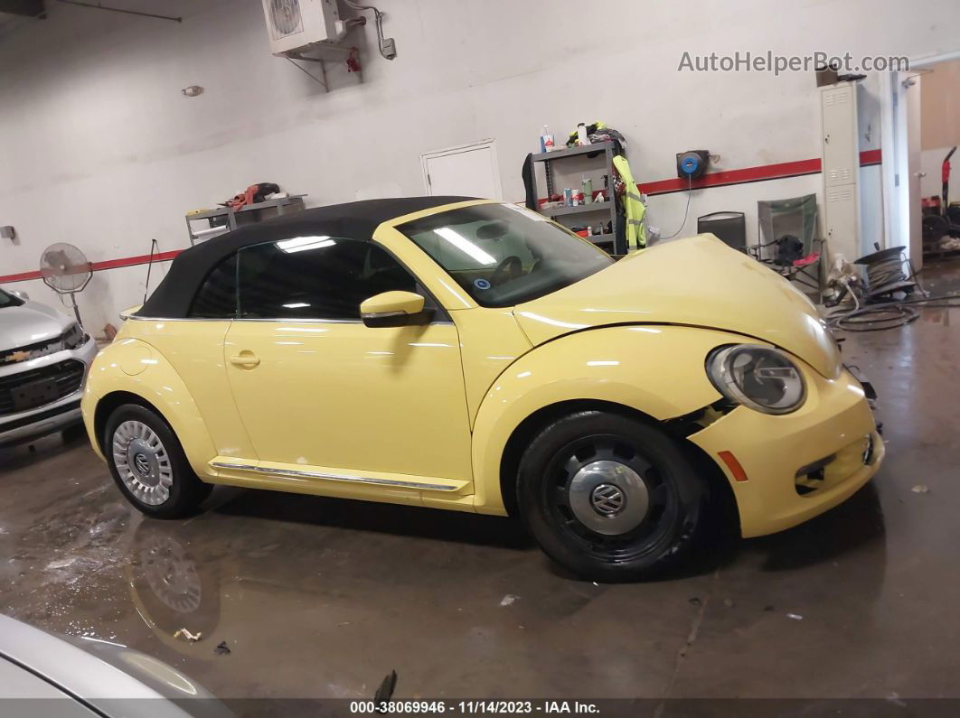 2014 Volkswagen Beetle 2.5l Yellow vin: 3VW5P7ATXEM804181