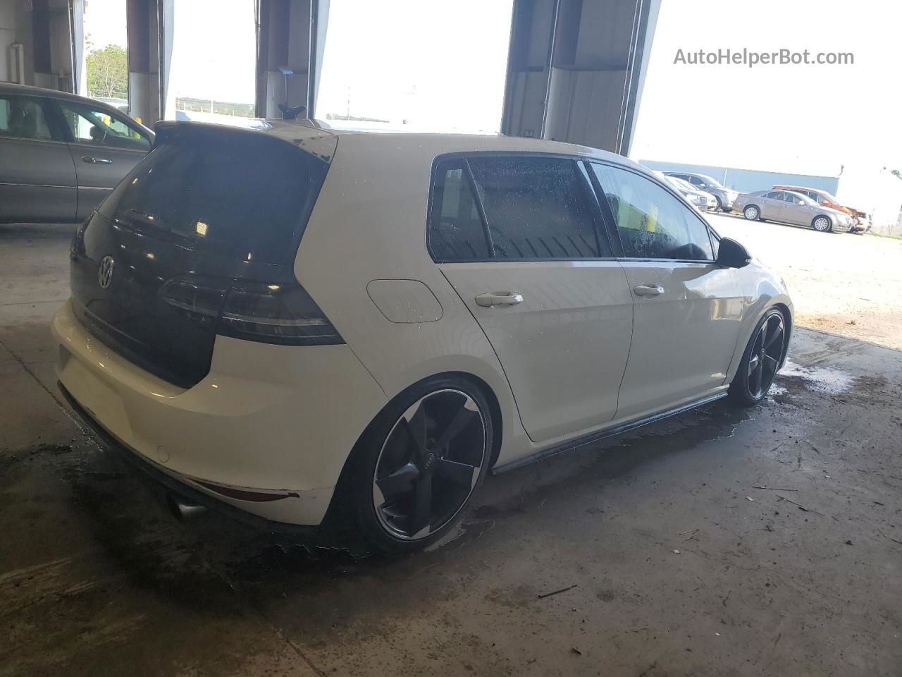 2015 Volkswagen Gti  Белый vin: 3VW5T7AU0FM072214