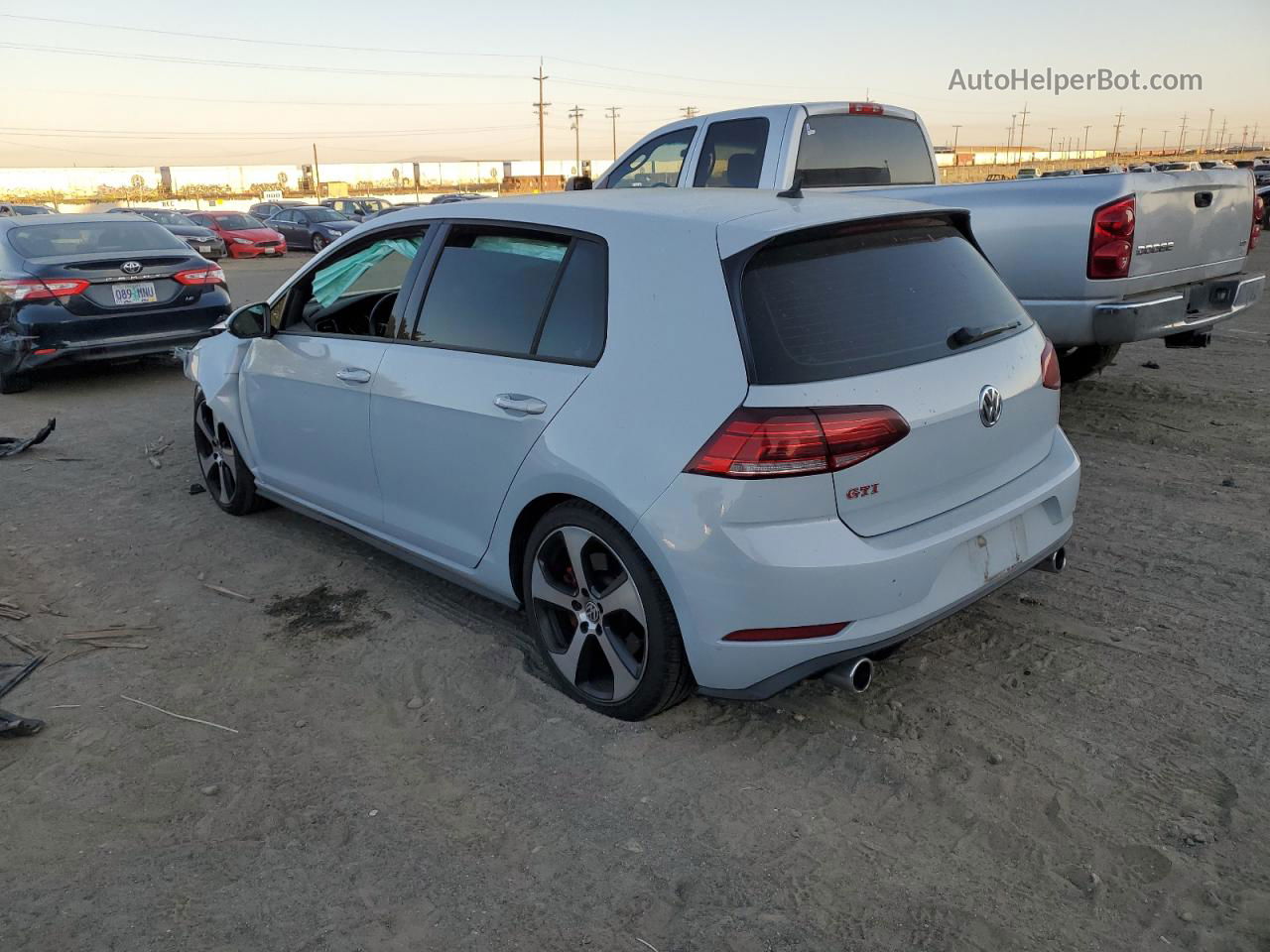 2019 Volkswagen Gti S Серебряный vin: 3VW5T7AU6KM003229