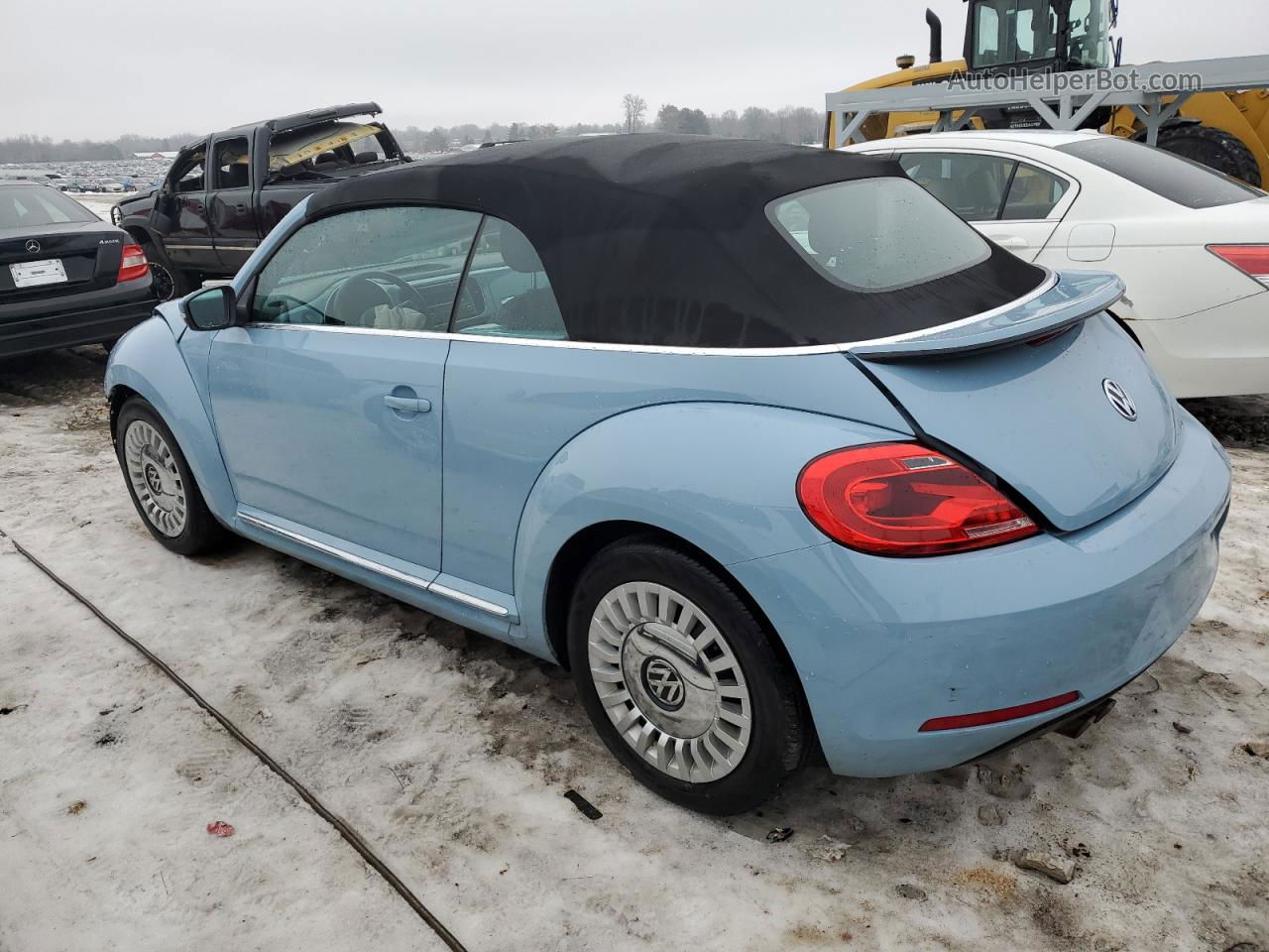 2014 Volkswagen Beetle  Blue vin: 3VW5X7AT0EM803539