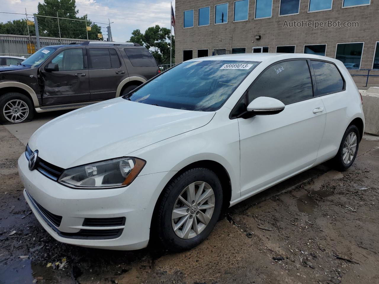 2015 Volkswagen Golf  White vin: 3VW917AU6FM093494