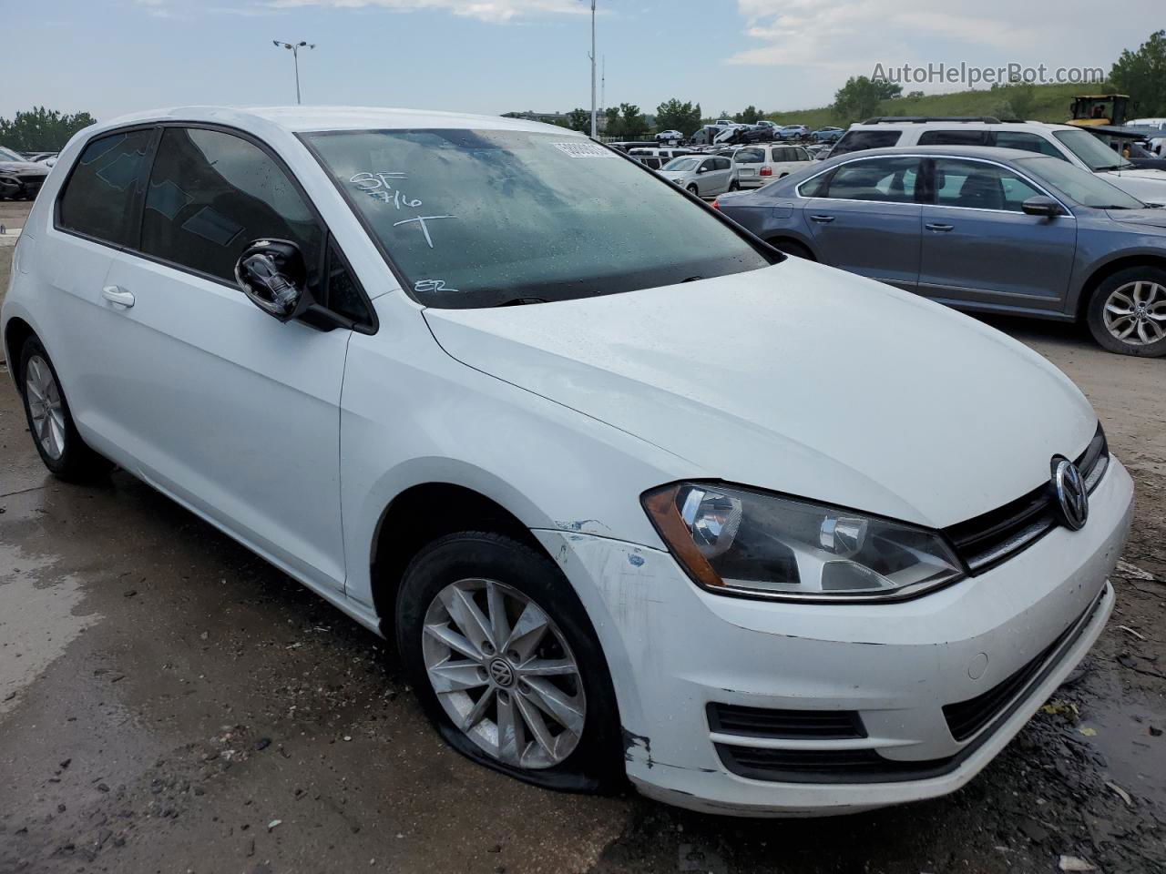 2015 Volkswagen Golf  White vin: 3VW917AU6FM093494