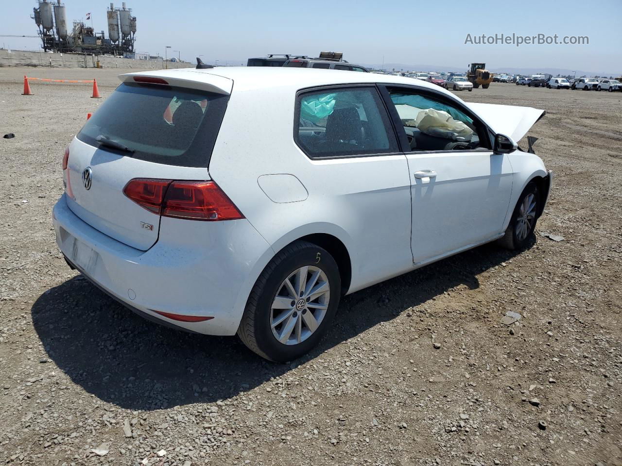 2015 Volkswagen Golf  White vin: 3VW917AU6FM104624