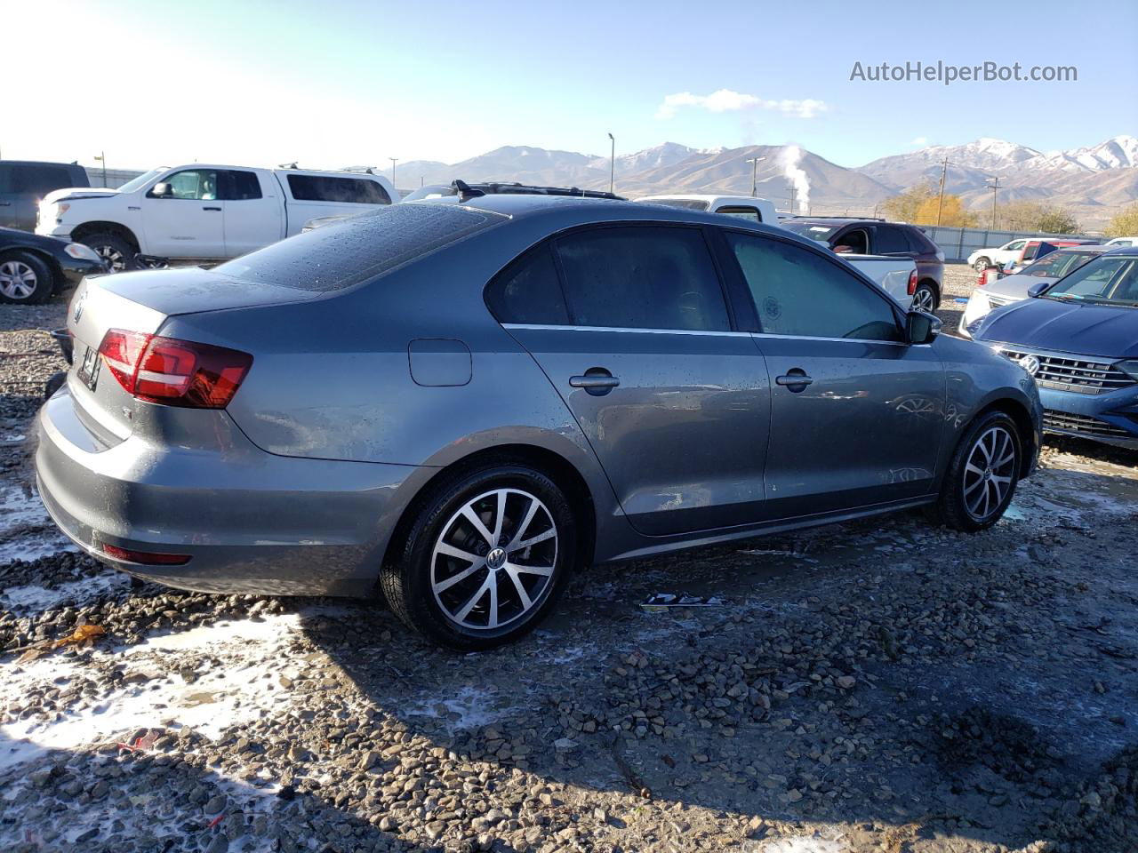 2017 Volkswagen Jetta Se Gray vin: 3VWB67AJ1HM347625