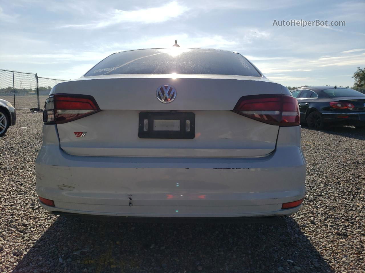 2018 Volkswagen Jetta Se White vin: 3VWB67AJ6JM241063