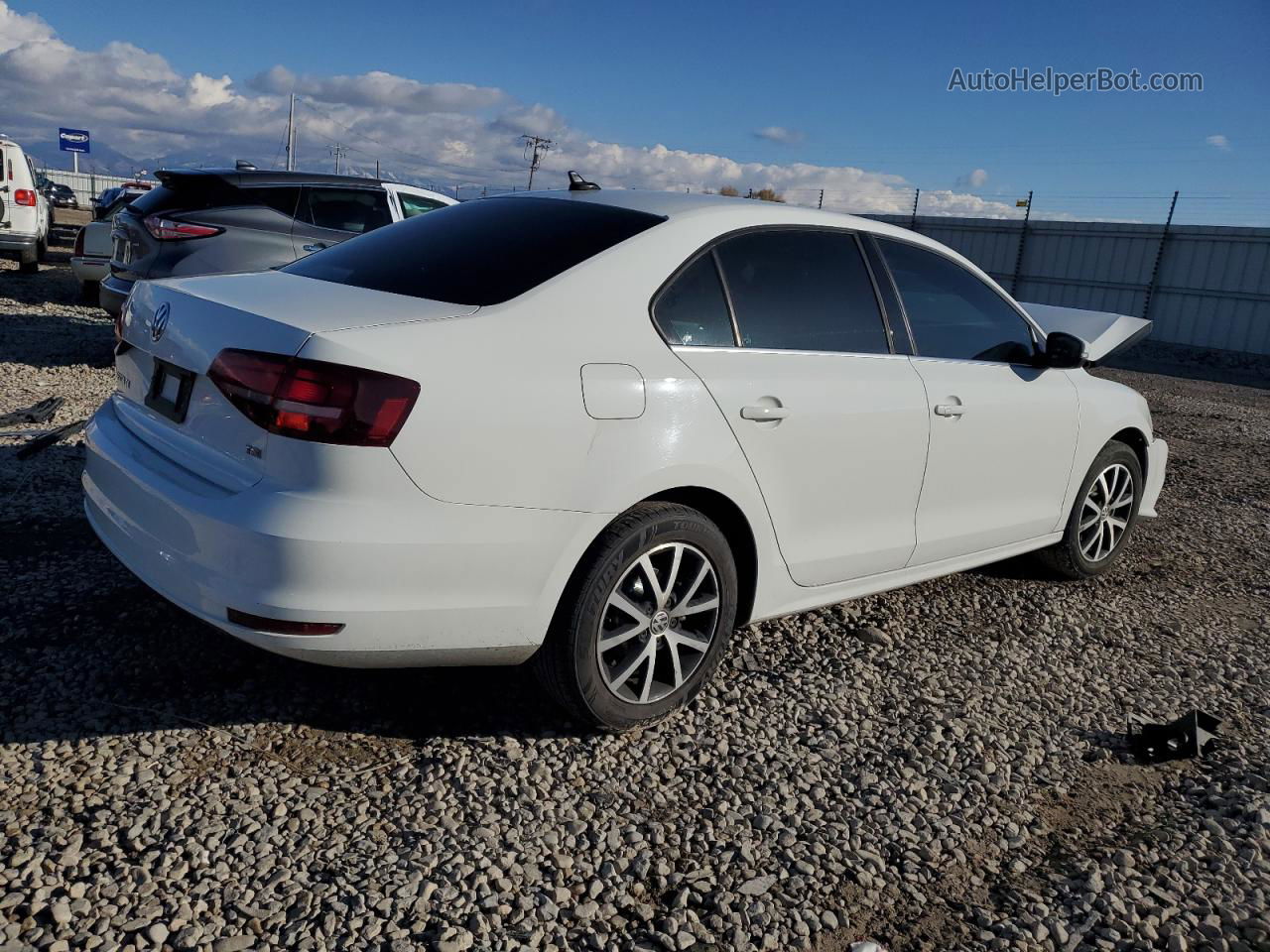 2017 Volkswagen Jetta Se White vin: 3VWB67AJ7HM332207