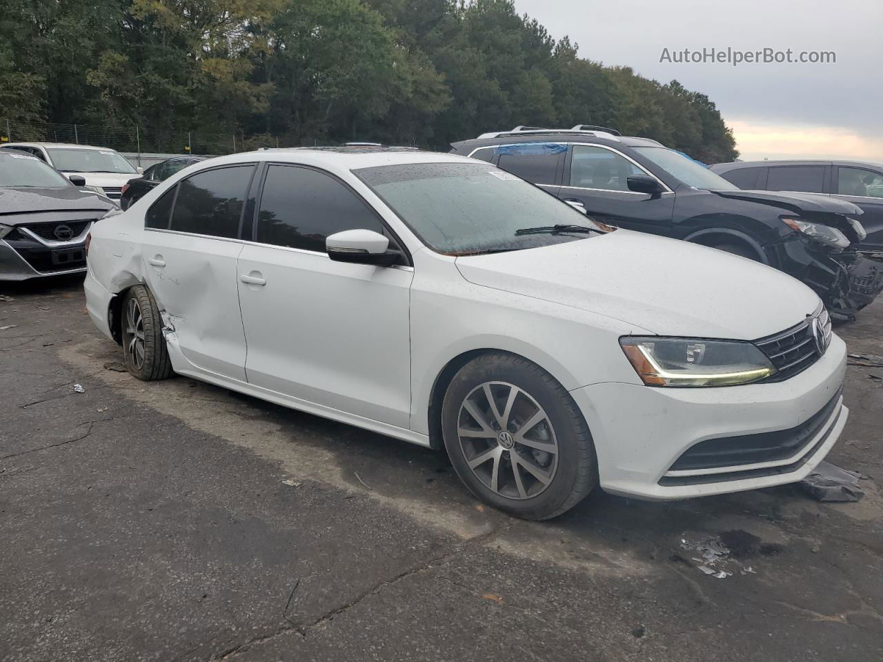 2018 Volkswagen Jetta Se White vin: 3VWB67AJ7JM229794