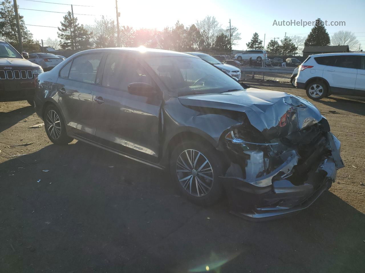 2018 Volkswagen Jetta Se Gray vin: 3VWB67AJXJM212231