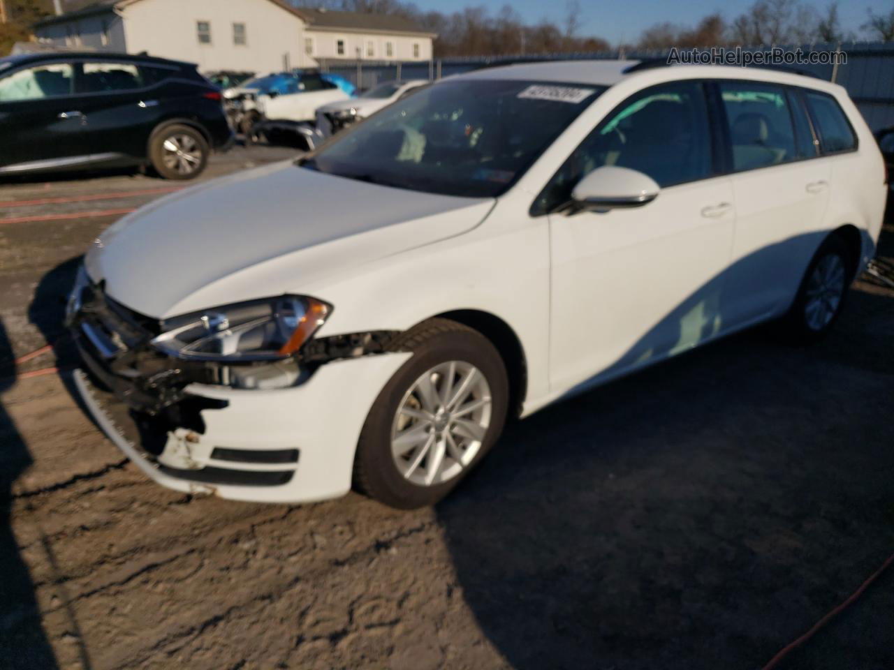 2017 Volkswagen Golf Sportwagen S White vin: 3VWC17AU0HM501268