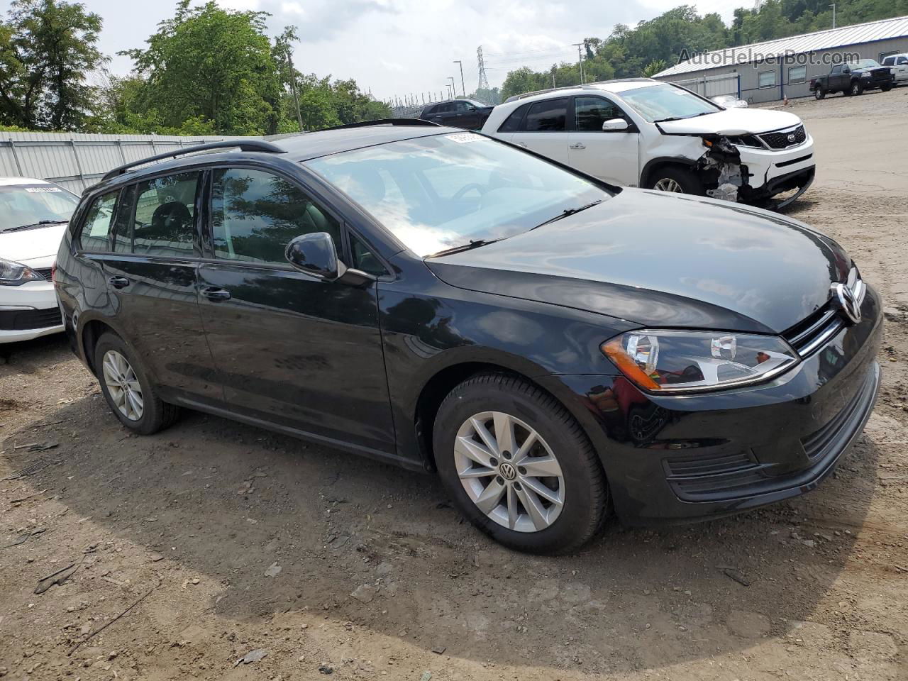 2017 Volkswagen Golf Sportwagen S Черный vin: 3VWC17AU1HM501246