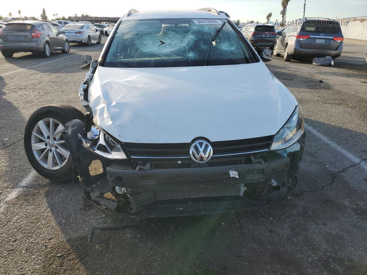 2017 Volkswagen Golf Sportwagen S White vin: 3VWC17AU3HM525659