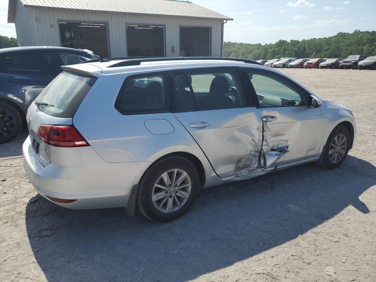 2016 Volkswagen Golf Sportwagen S Silver vin: 3VWC17AU6GM514251