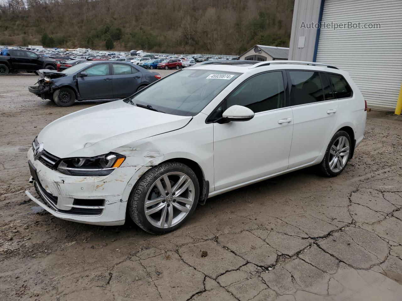 2016 Volkswagen Golf Sportwagen S White vin: 3VWC17AU9GM523851