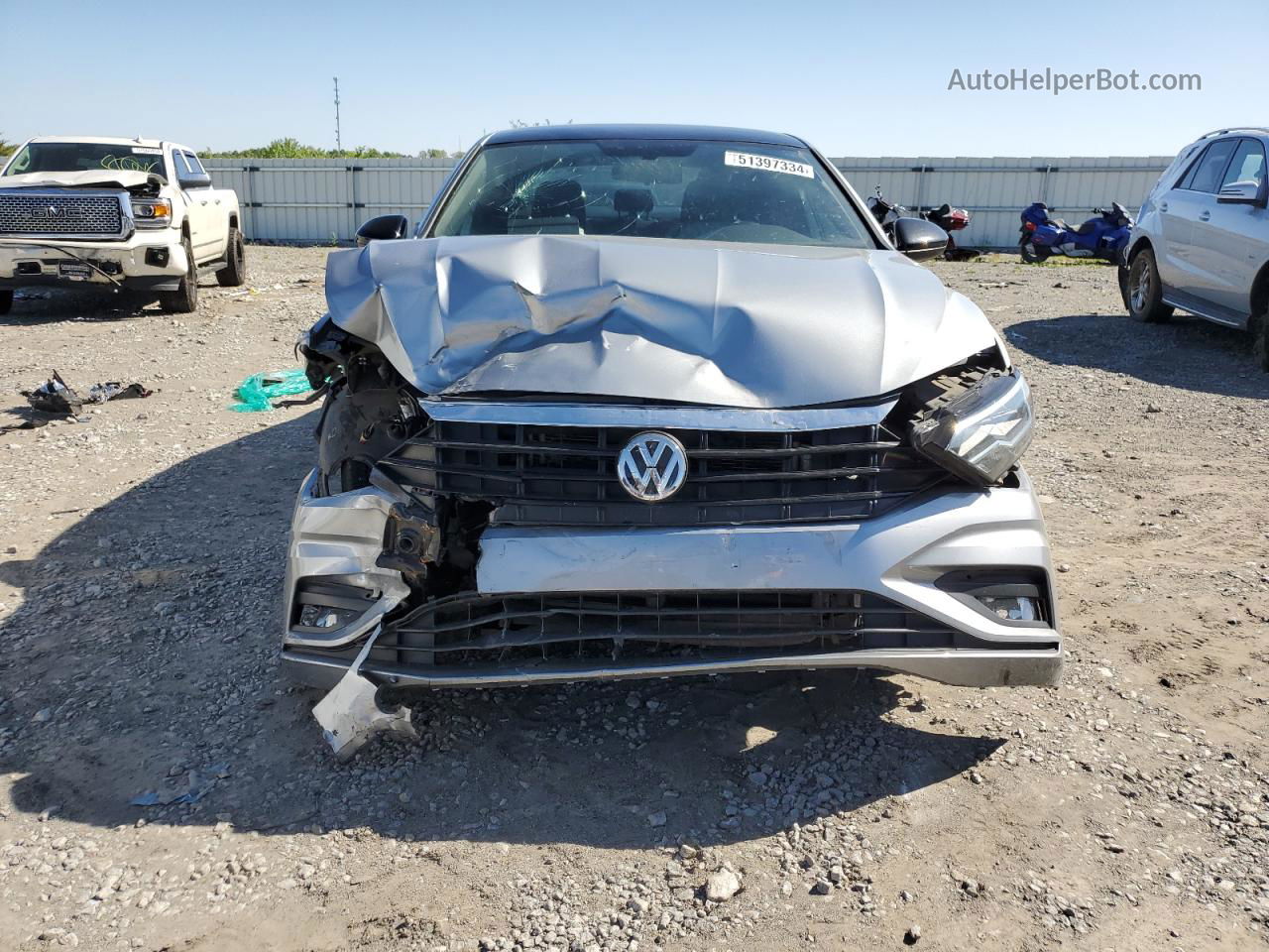 2019 Volkswagen Jetta S Серебряный vin: 3VWC57BU5KM184565