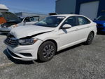 2019 Volkswagen Jetta S Белый vin: 3VWC57BU9KM264323