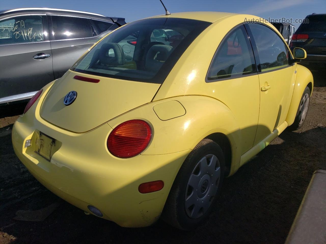 1999 Volkswagen New Beetle Gls Yellow vin: 3VWCA21C1XM438707
