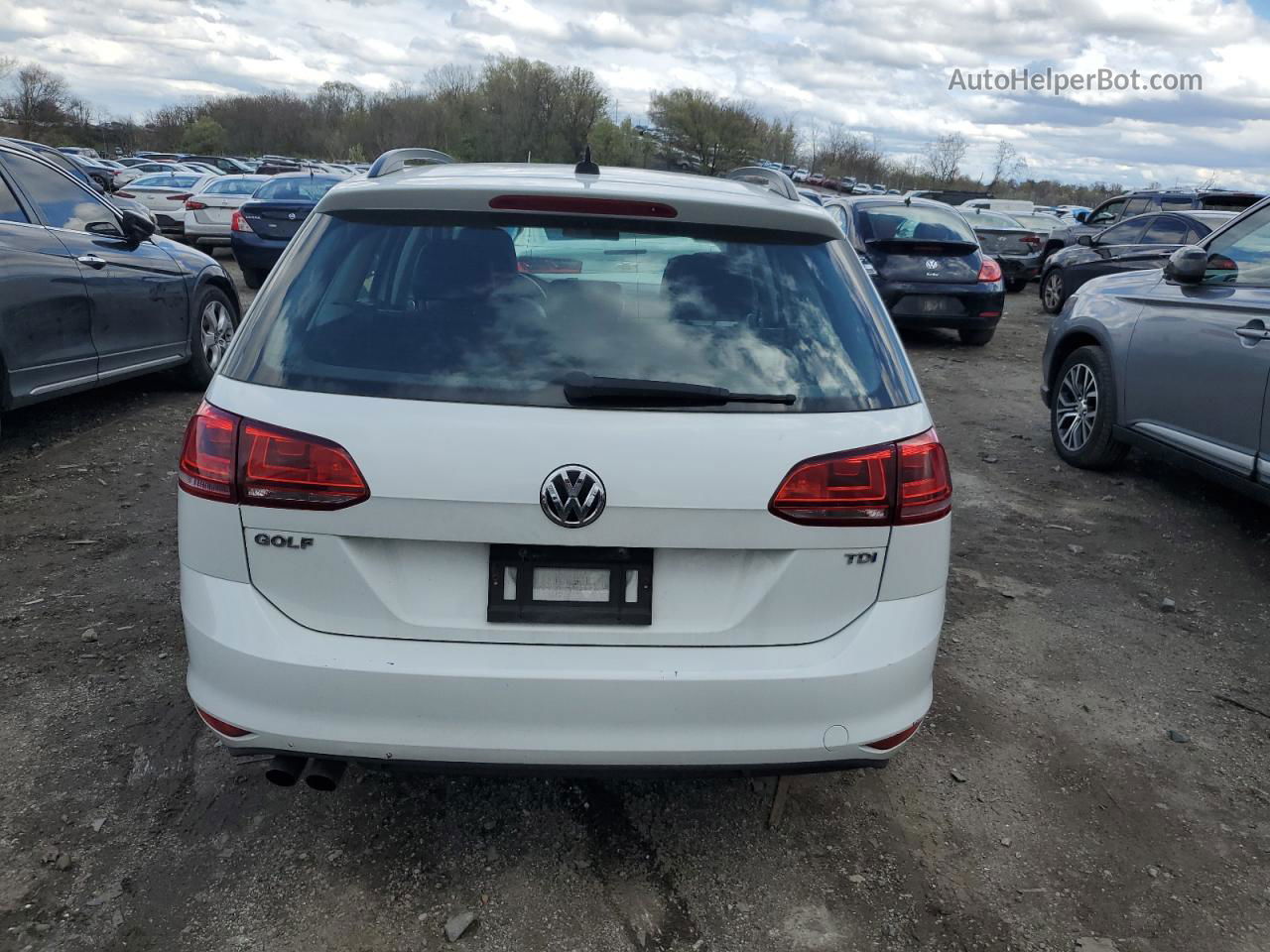 2015 Volkswagen Golf Sportwagen Tdi S White vin: 3VWCA7AU2FM507490