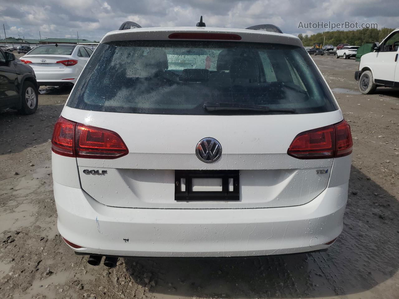 2015 Volkswagen Golf Sportwagen Tdi S White vin: 3VWCA7AU8FM511429