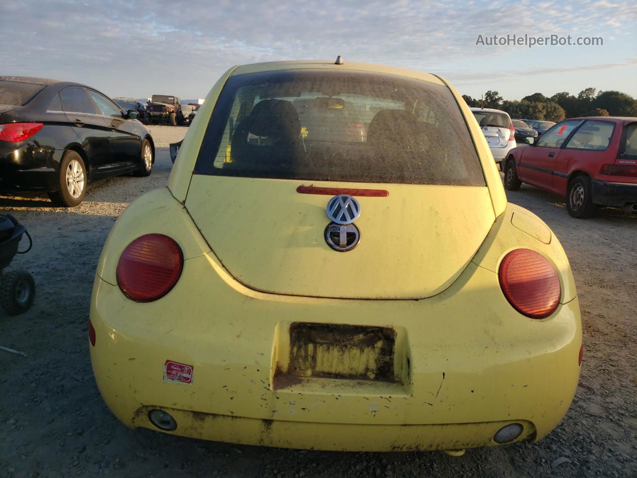 1999 Volkswagen New Beetle Gls Yellow vin: 3VWCC21C8XM401678