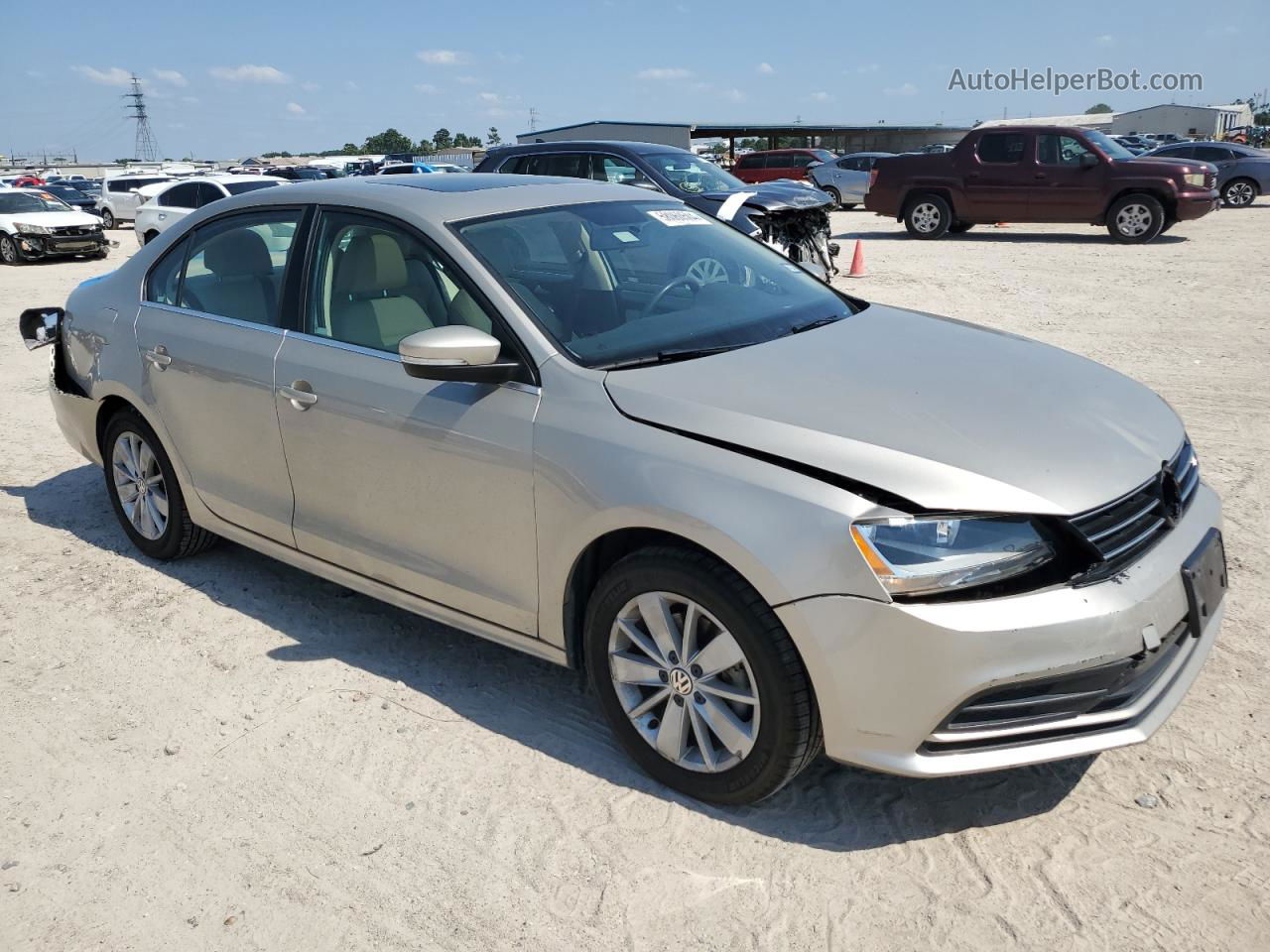 2015 Volkswagen Jetta Se Бежевый vin: 3VWD07AJ3FM231429