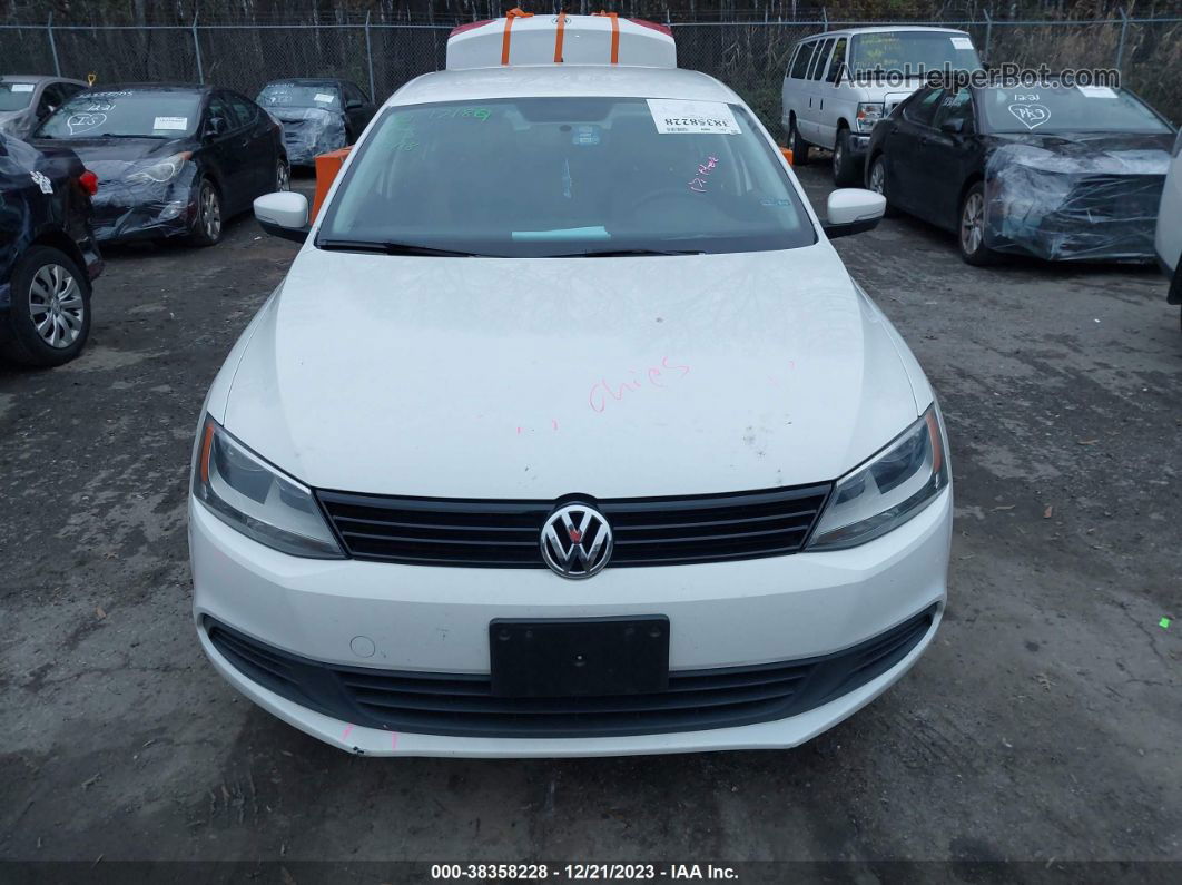 2014 Volkswagen Jetta 1.8t Se Белый vin: 3VWD17AJ0EM229634