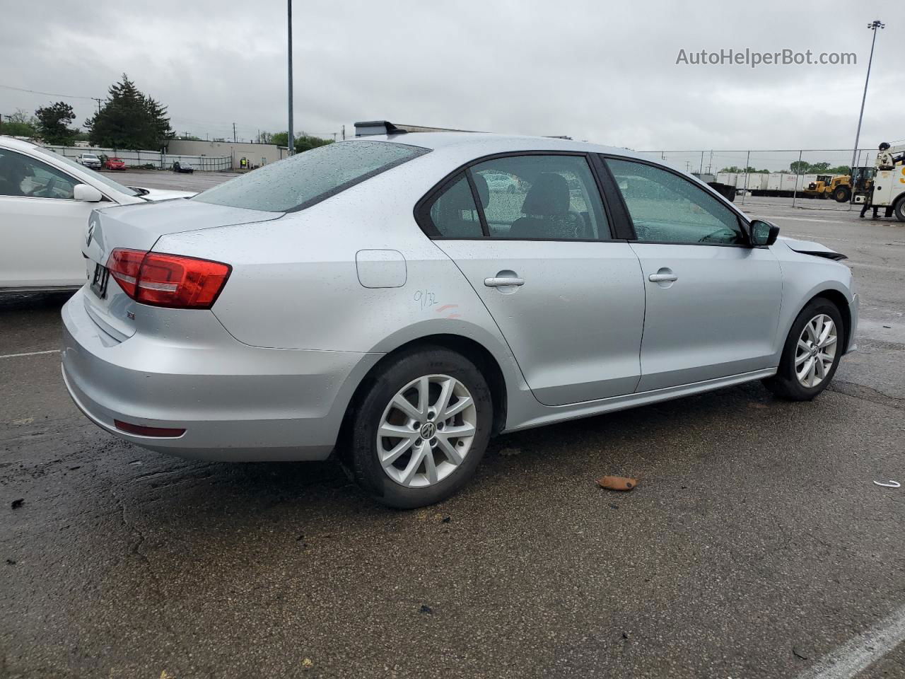 2015 Volkswagen Jetta Se Серебряный vin: 3VWD17AJ1FM317528