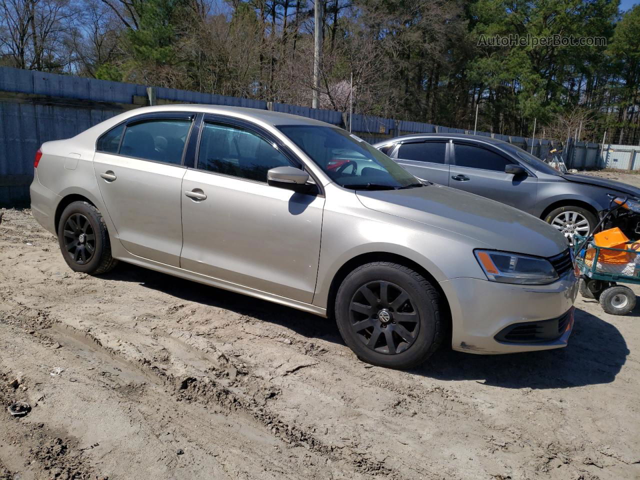 2014 Volkswagen Jetta Se Gold vin: 3VWD17AJ2EM286062