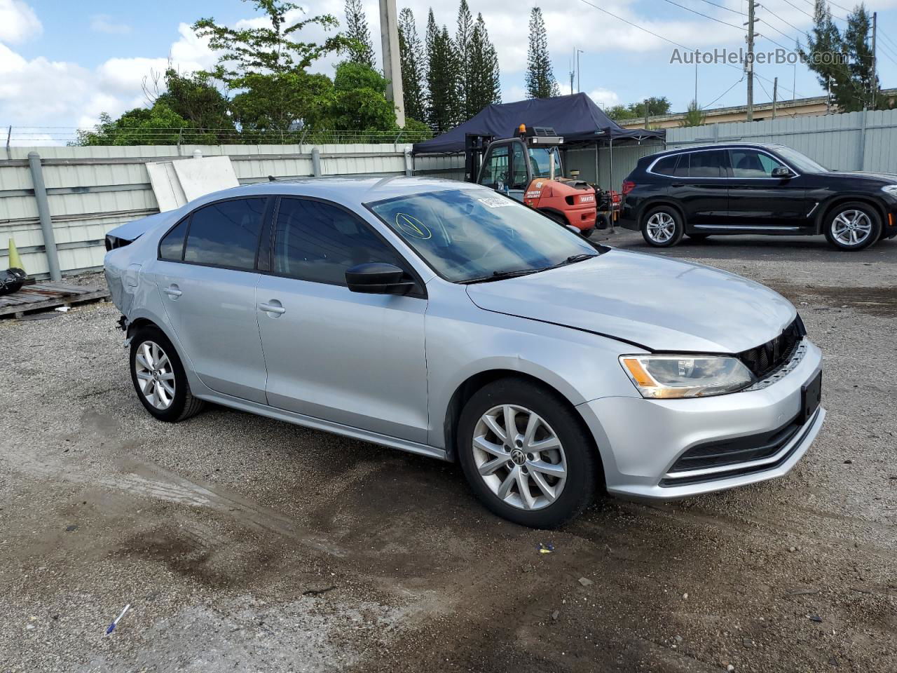 2015 Volkswagen Jetta Se Silver vin: 3VWD17AJ2FM213615