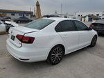 2016 Volkswagen Jetta Sport White vin: 3VWD17AJ2GM261097