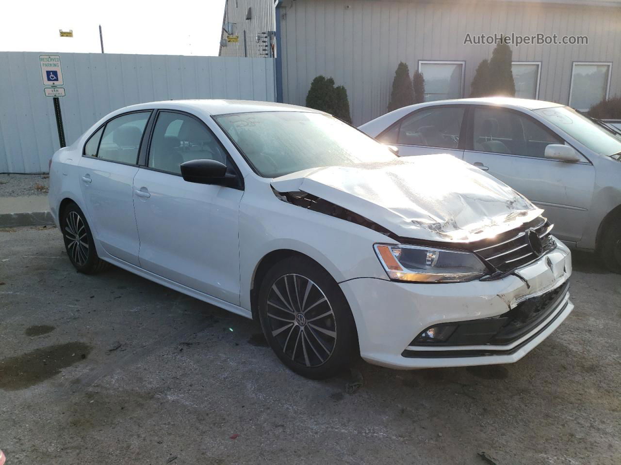 2016 Volkswagen Jetta Sport White vin: 3VWD17AJ2GM345453