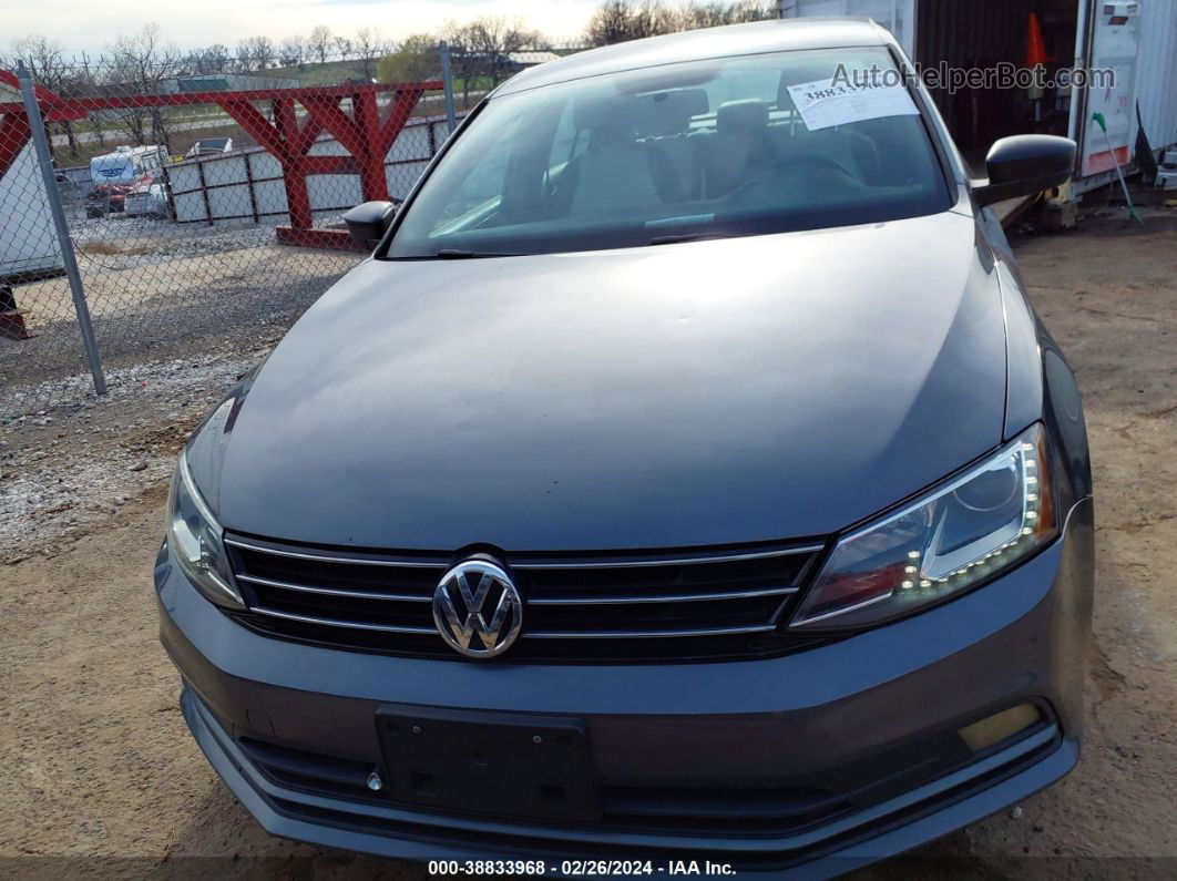 2015 Volkswagen Jetta 1.8t Sport Gray vin: 3VWD17AJ3FM205037