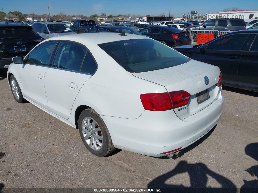 2014 Volkswagen Jetta 1.8t Se Белый vin: 3VWD17AJ6EM268678