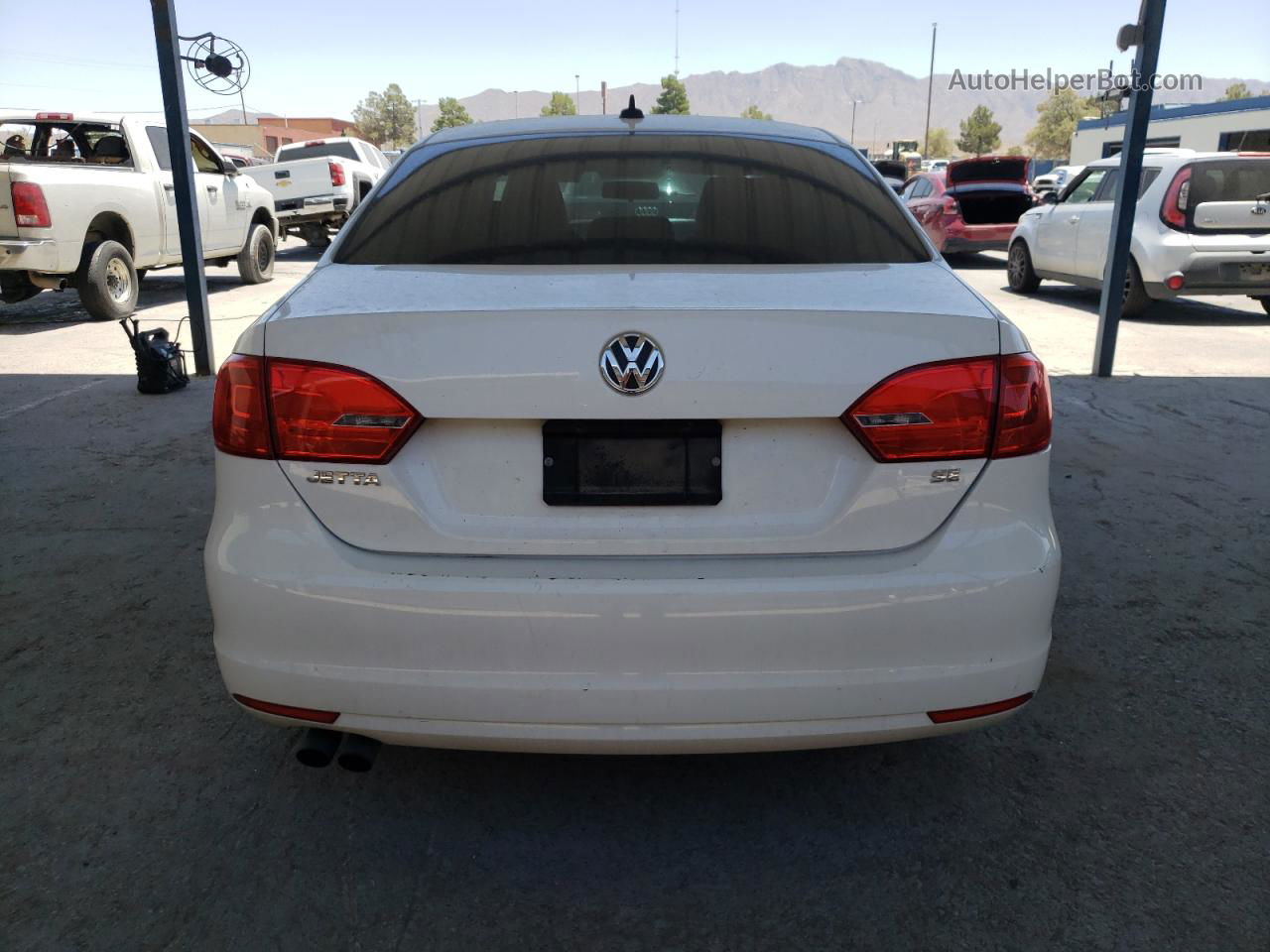 2014 Volkswagen Jetta Se White vin: 3VWD17AJ7EM365209