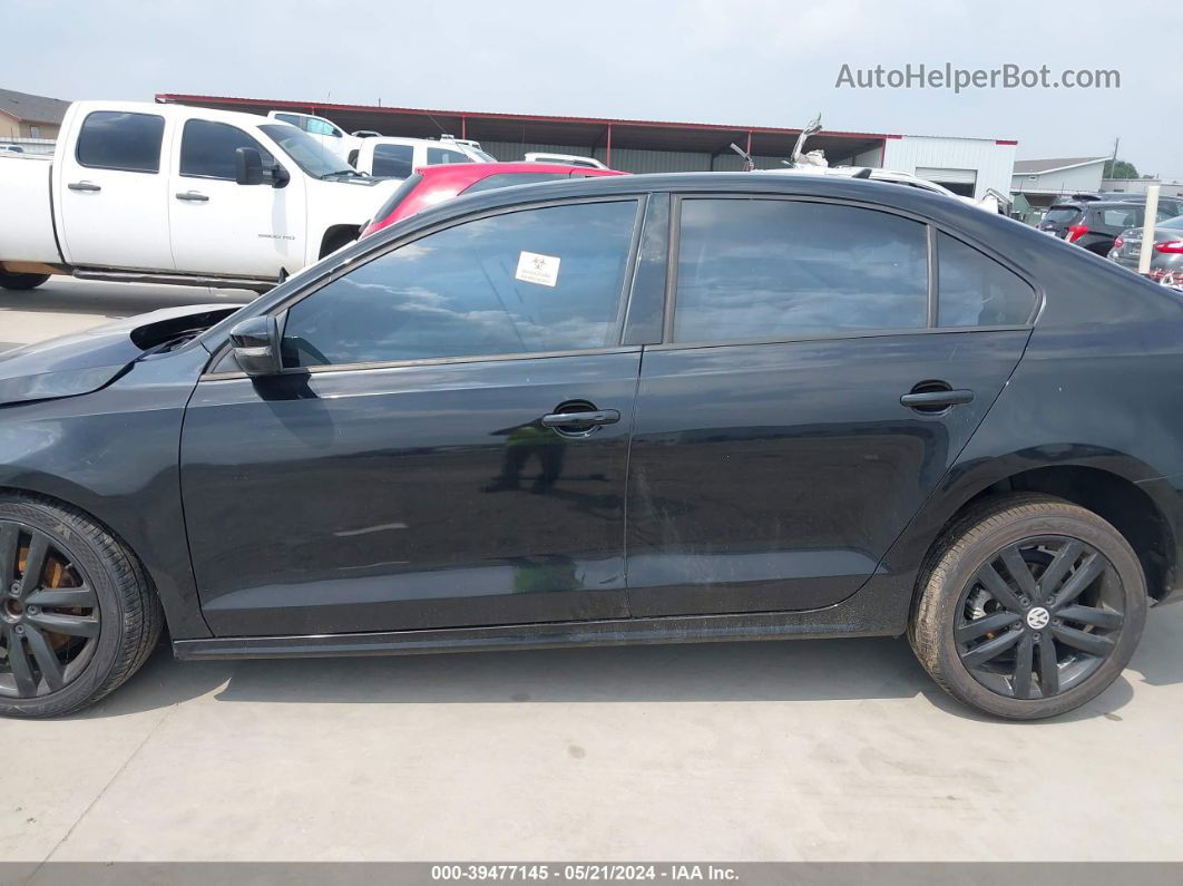 2018 Volkswagen Jetta 1.8t Se Sport Black vin: 3VWD17AJ7JM226160