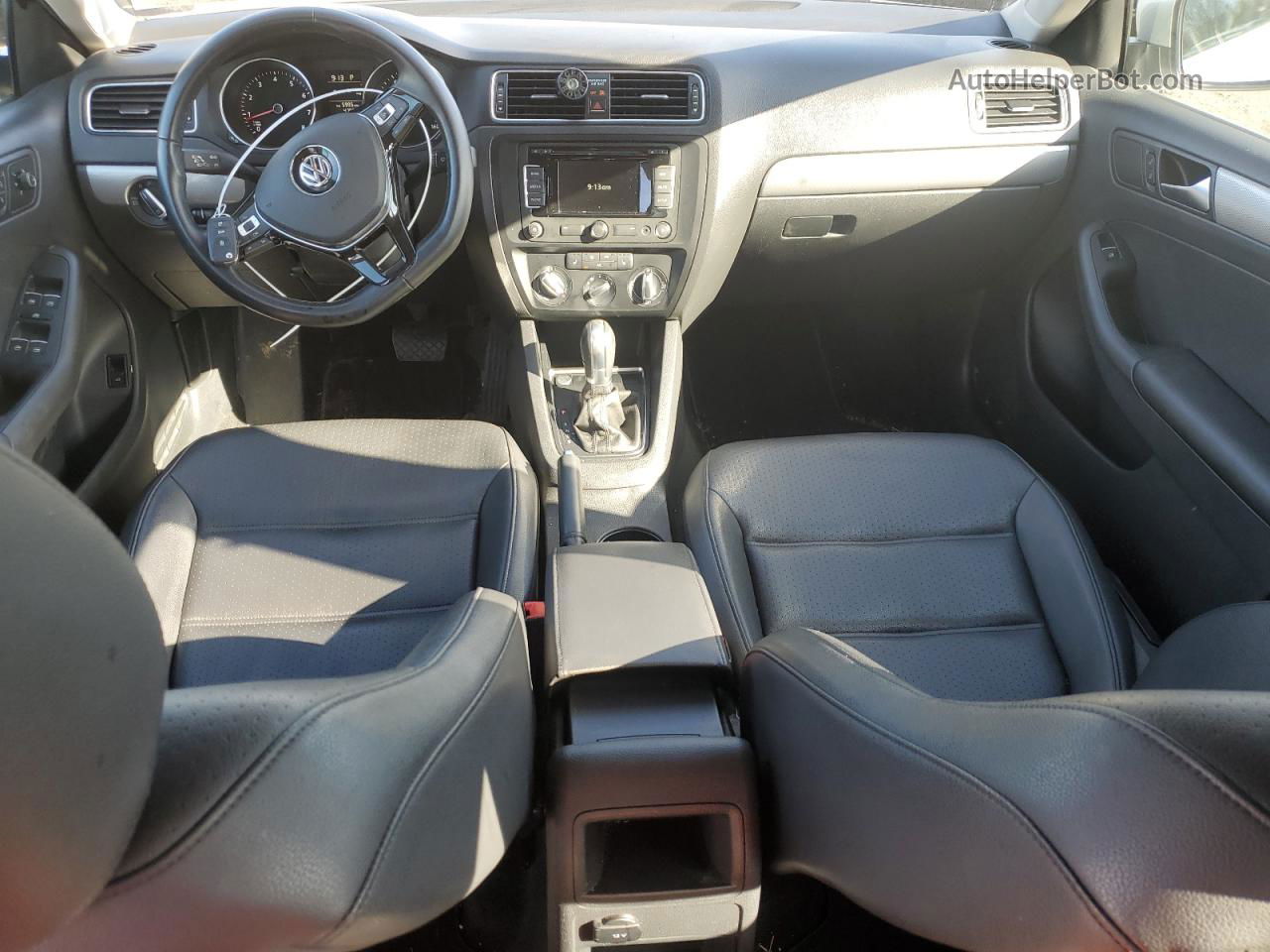 2015 Volkswagen Jetta Se Серебряный vin: 3VWD17AJ9FM272922