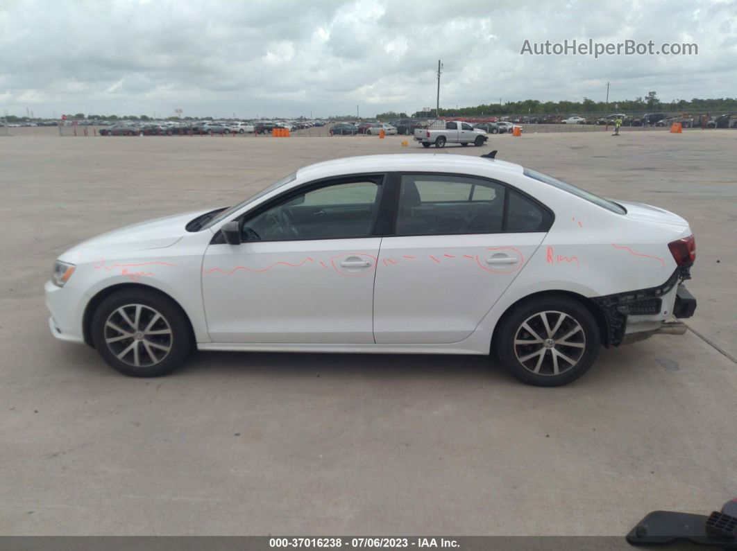 2016 Volkswagen Jetta Sedan 1.4t Se Белый vin: 3VWD67AJ3GM260560