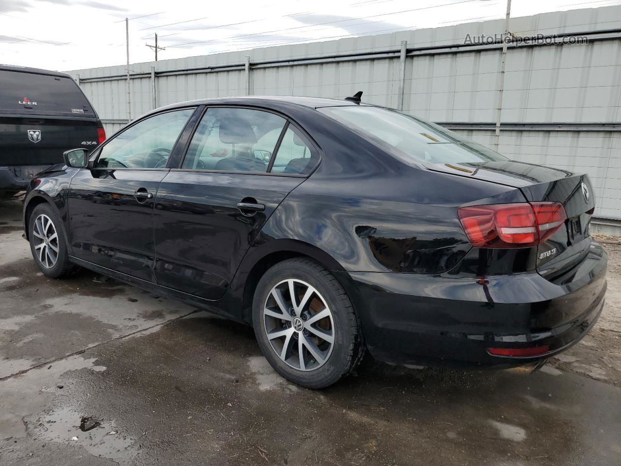 2016 Volkswagen Jetta Se Black vin: 3VWD67AJ8GM411408