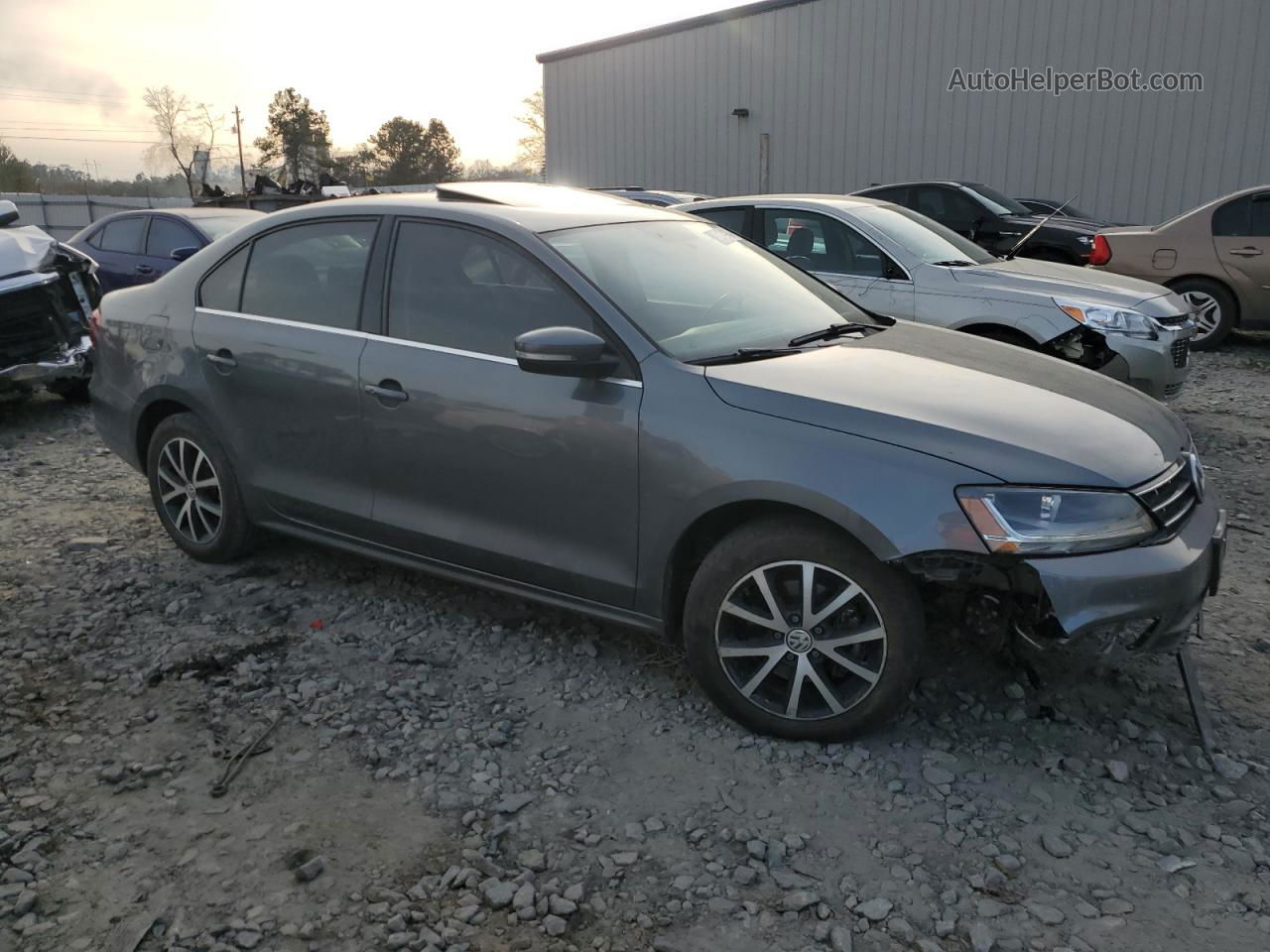 2018 Volkswagen Jetta Se Gray vin: 3VWDB7AJ0JM255643